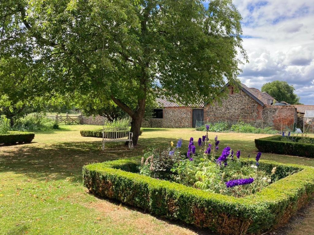 Bed and Breakfast Grange Farm Thetford Exterior foto
